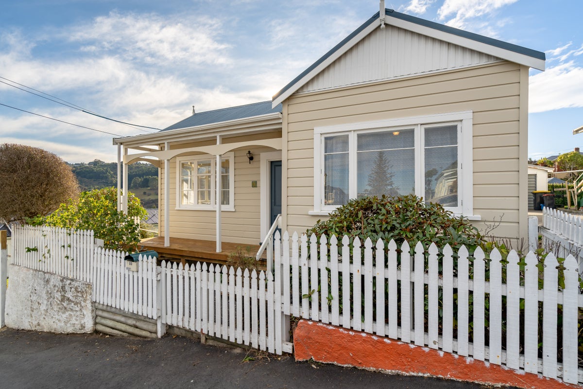 53 Islington Street, North East Valley, Dunedin - Carousel 1