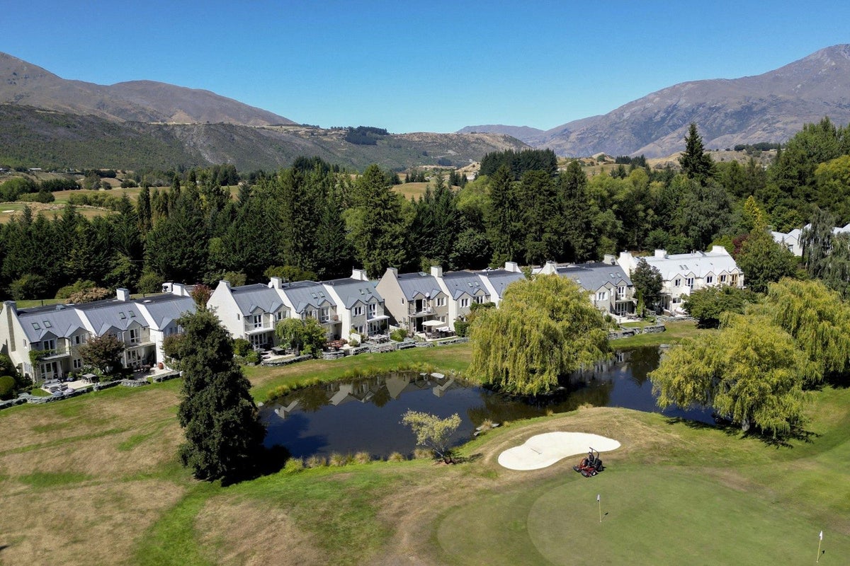 10 Fox's Rush, Arrowtown, Arrowtown - Carousel 2
