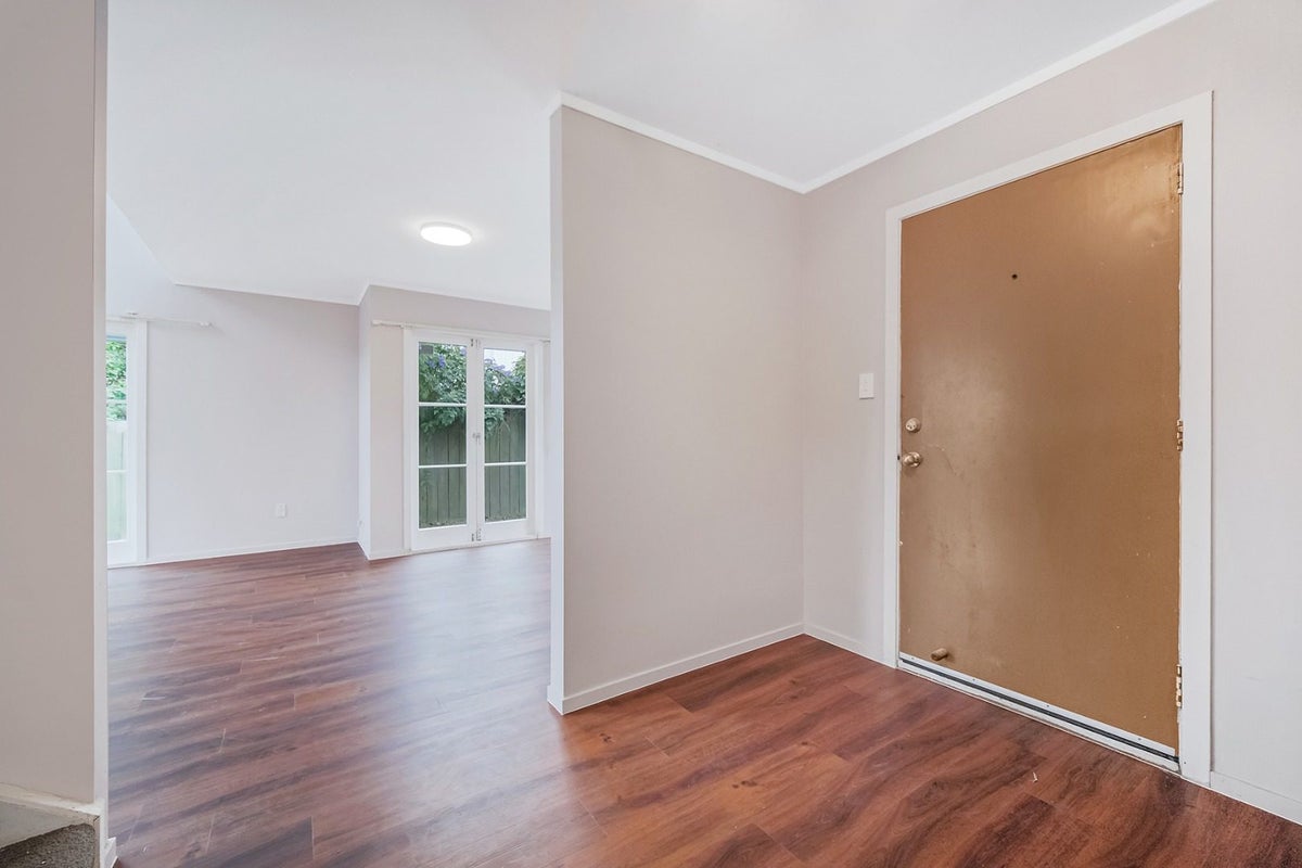 81C Western Springs Road, Morningside, Auckland - Carousel 2