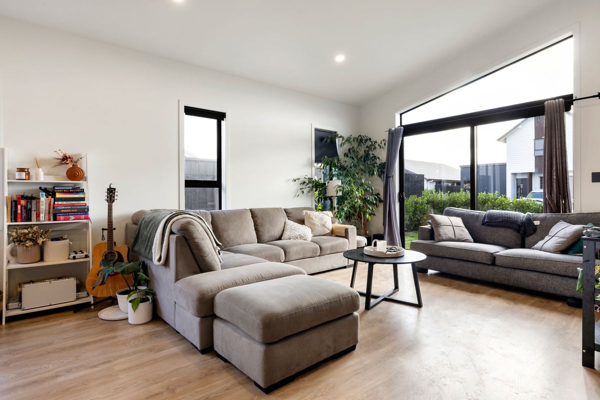 4 Keyes Street, Chartwell, Hamilton - Carousel 2