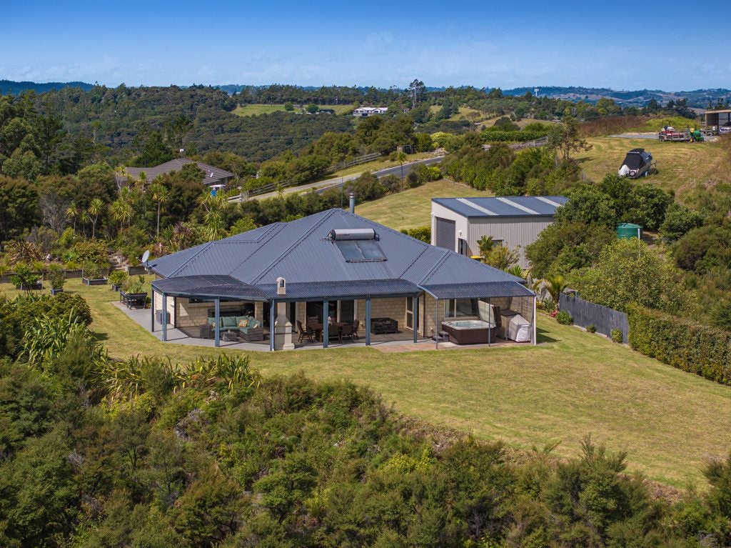 155 West Road, Kaukapakapa, Kaukapakapa - Carousel 1