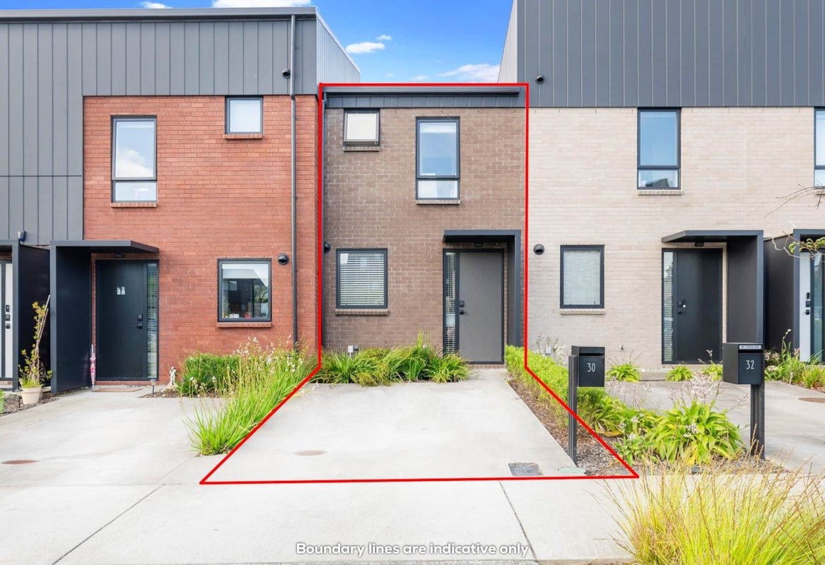 30 Kotuitui Street, Manukau, Auckland - Carousel 1