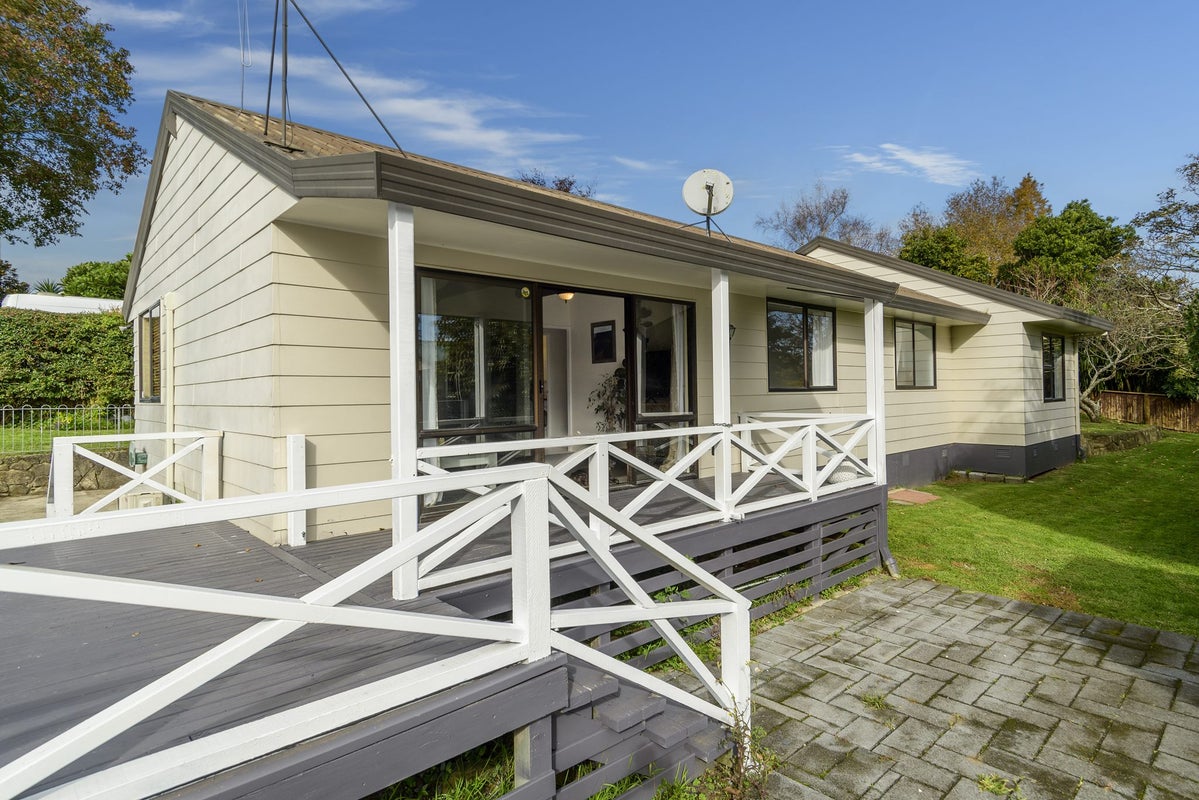 49 EGMONT STREET, Ohauiti, Tauranga - Carousel 2