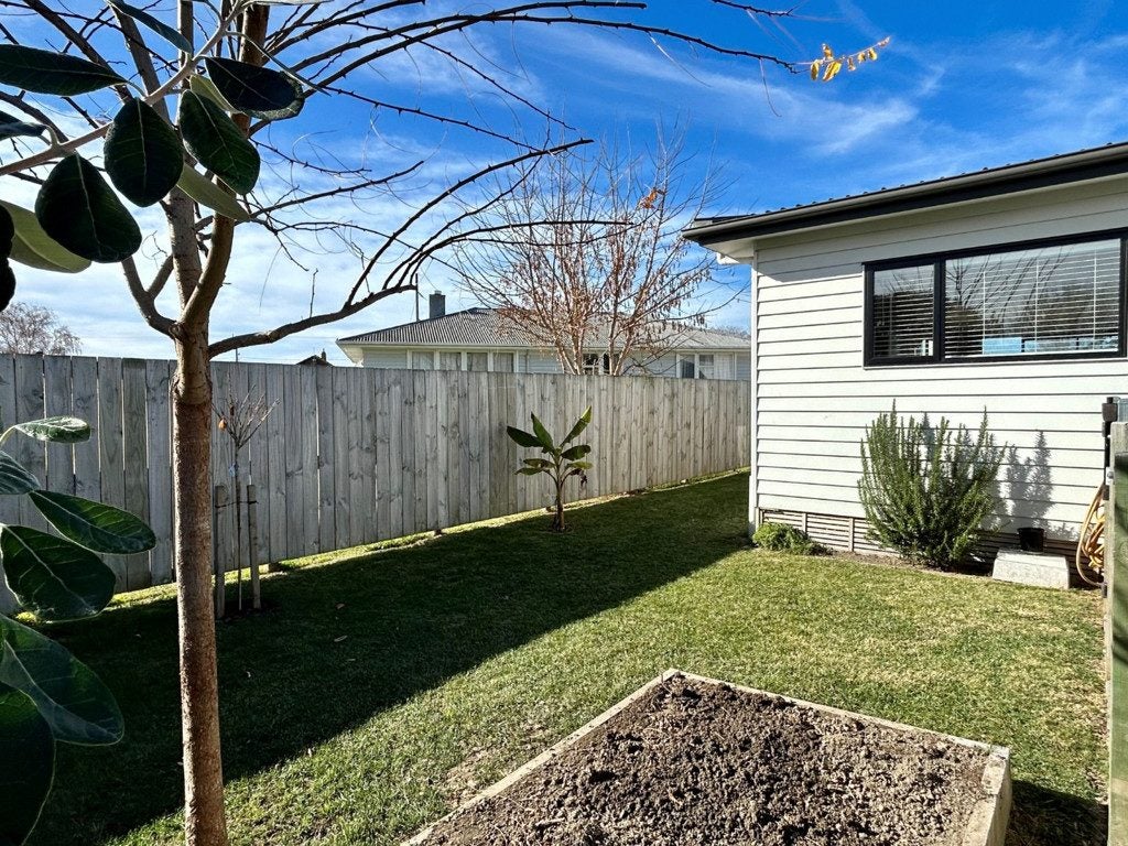 76 Geddis Avenue, Maraenui, Napier - Carousel 13