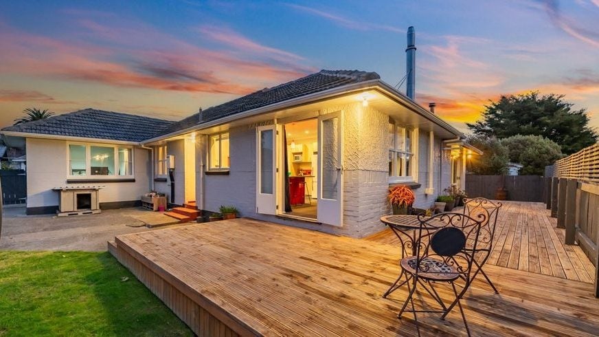 85 Clouston Park Road, Clouston Park, Upper Hutt - Carousel 1