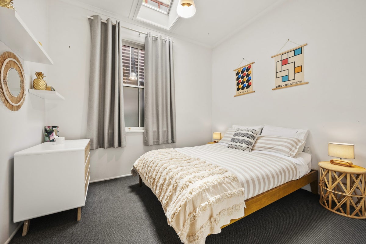 23 Douglas Street, Mount Cook, Wellington - Carousel 14