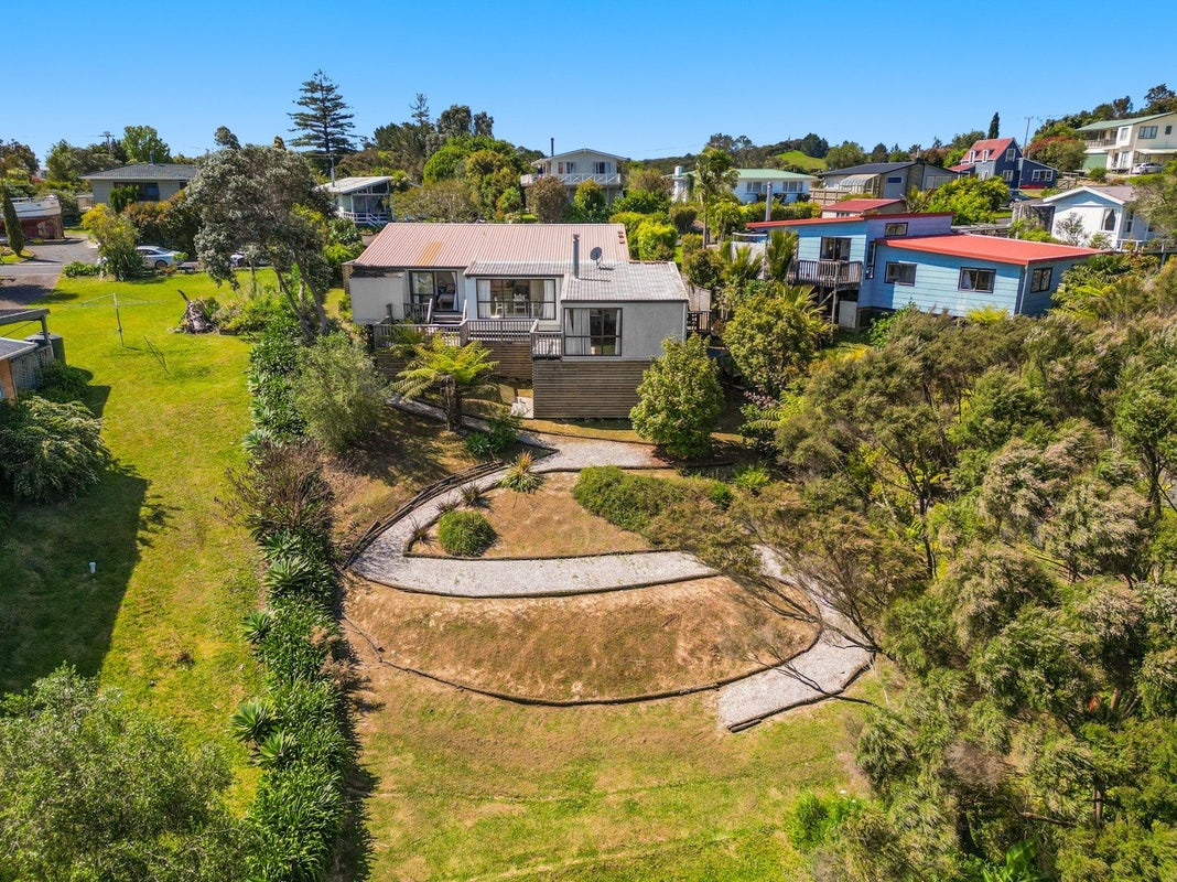 16 Tirairaka Terrace, Okiato, Russell - Carousel 2