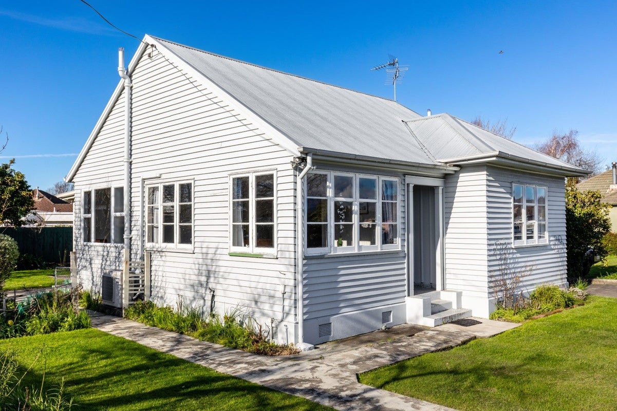40 Warwick Street, Mayfield, Blenheim - Carousel 2