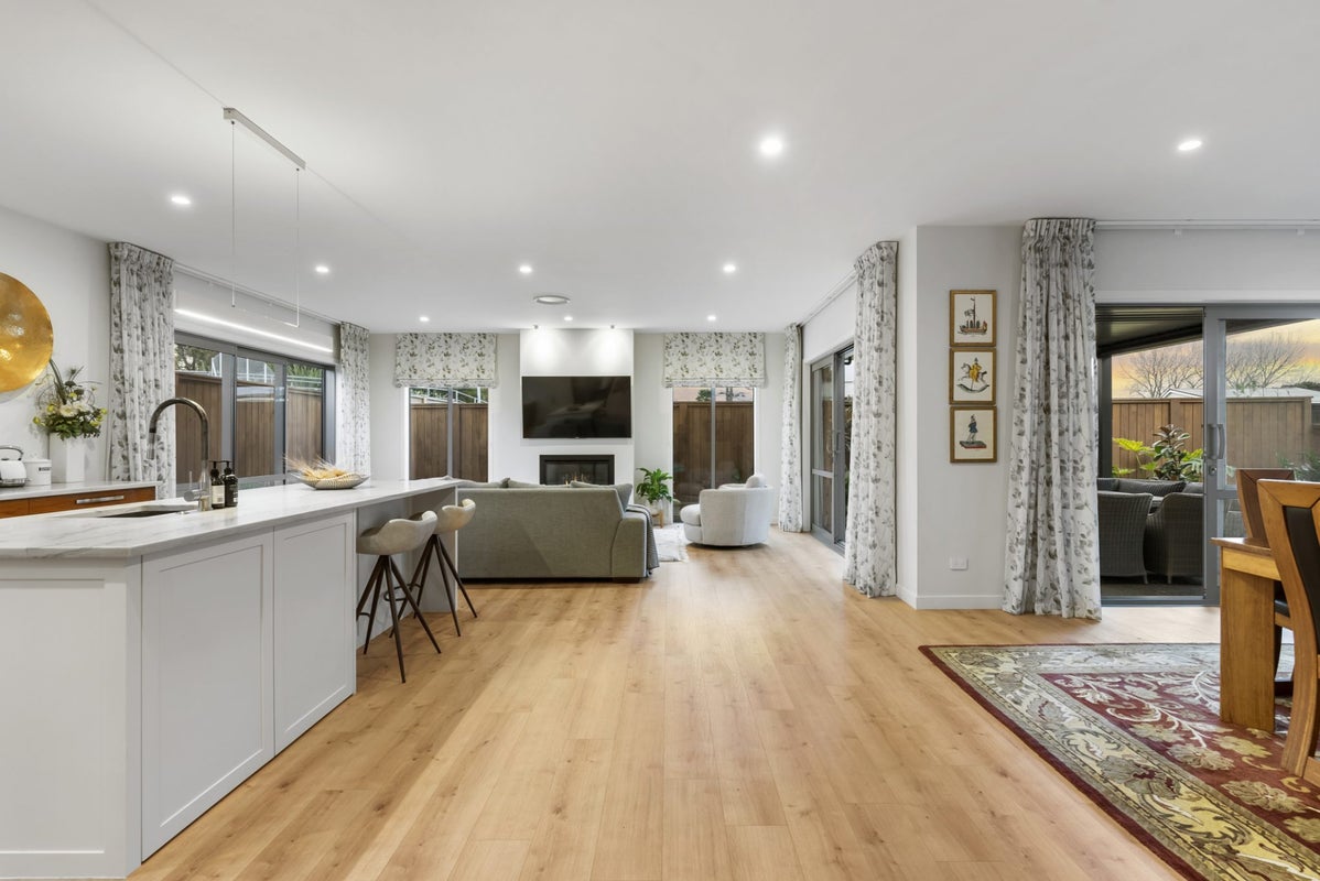 25 Makete Crescent, Hobsonville, Auckland - Carousel 2