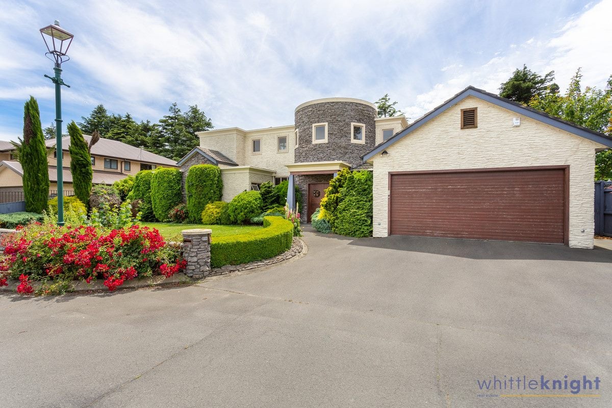 6 Hogarth Lane, Burnside, Christchurch - Carousel 1