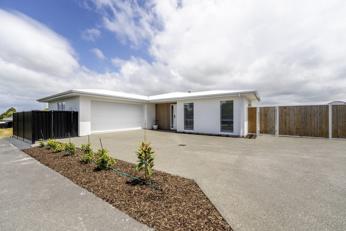 55 Meadowstone Street, Gleniti, Timaru - Carousel 1