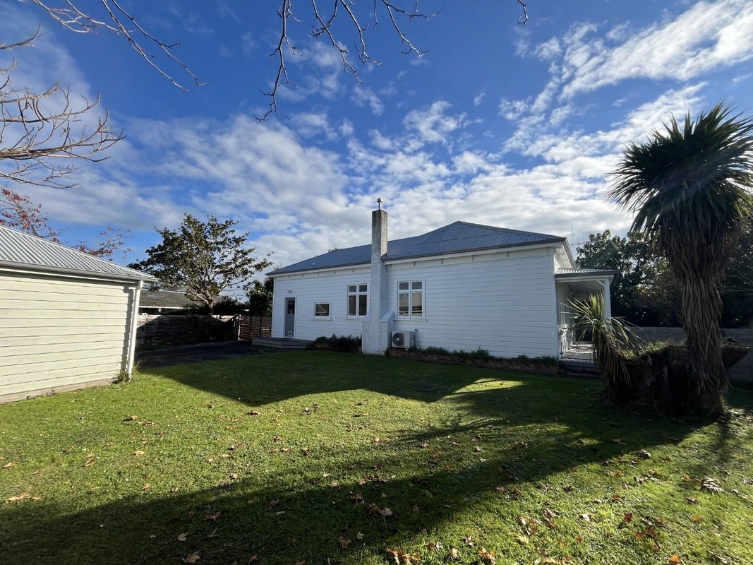 31 Dunk Place, Milson, Palmerston North - Carousel 10