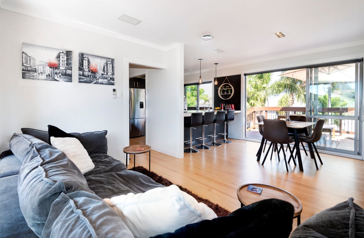29 Howe Street, Howick, Auckland - Carousel 2