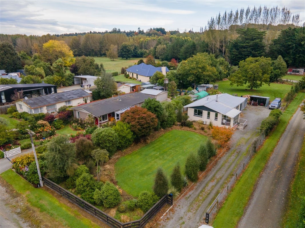 73 Main North Road, Geraldine, Geraldine - Carousel 1