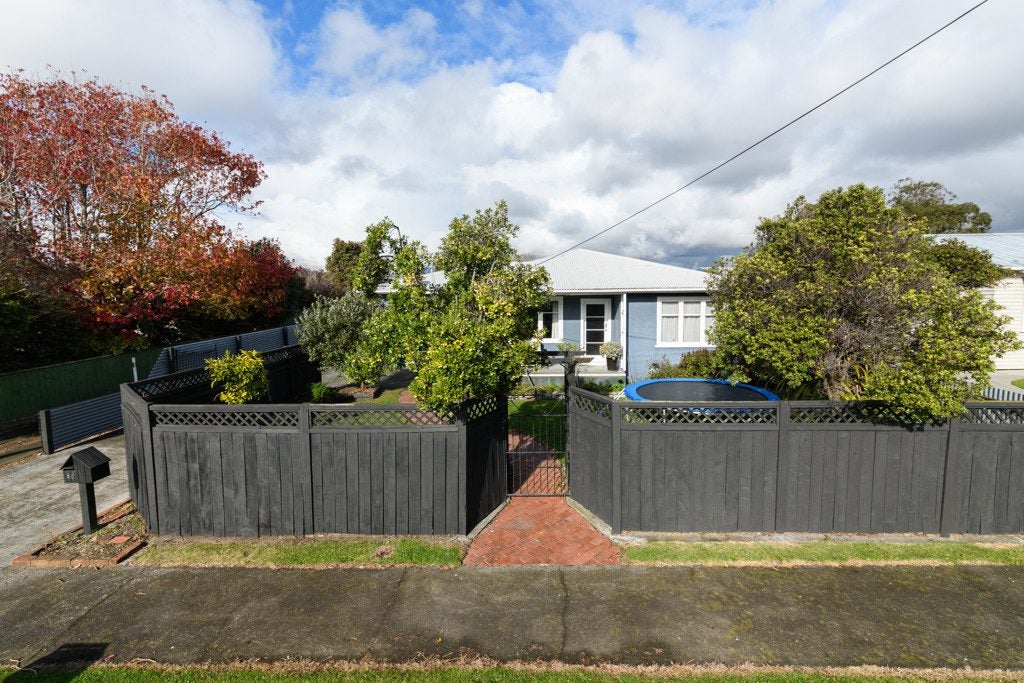 40 Seaforth Avenue, Milson, Palmerston North - Carousel 21