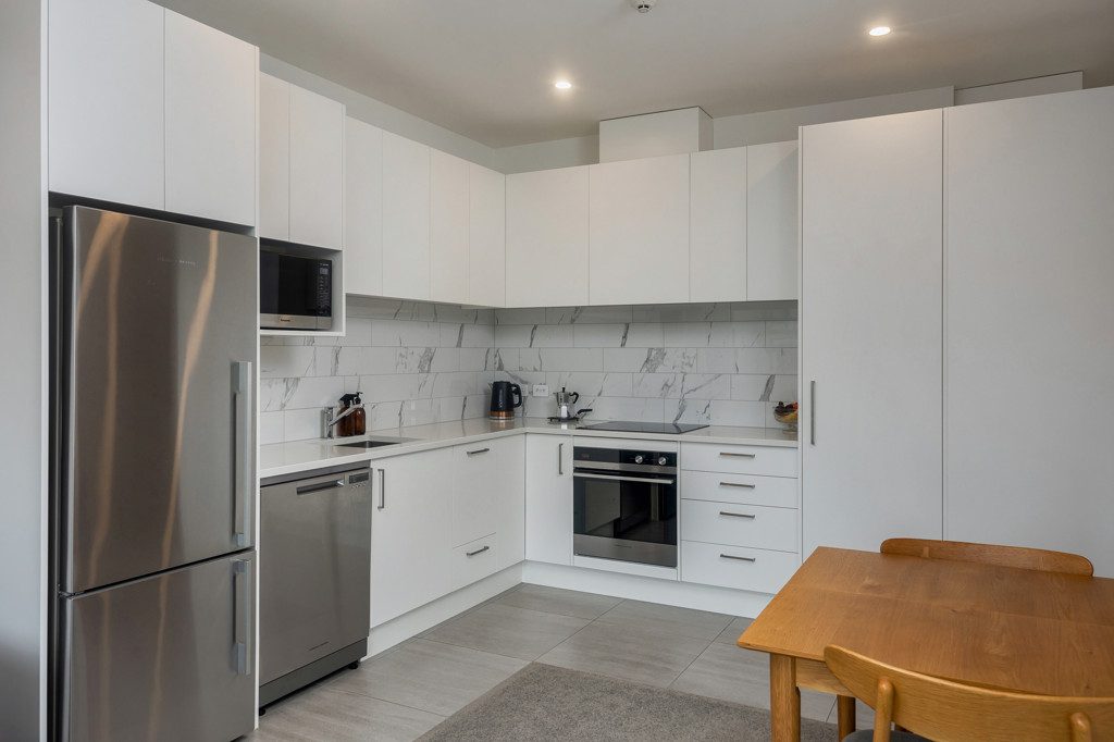 208/1C Oakley Avenue, Waterview, Auckland - Carousel 2