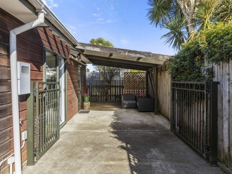 24A Richmond Street, Petone, Lower Hutt - Carousel 1