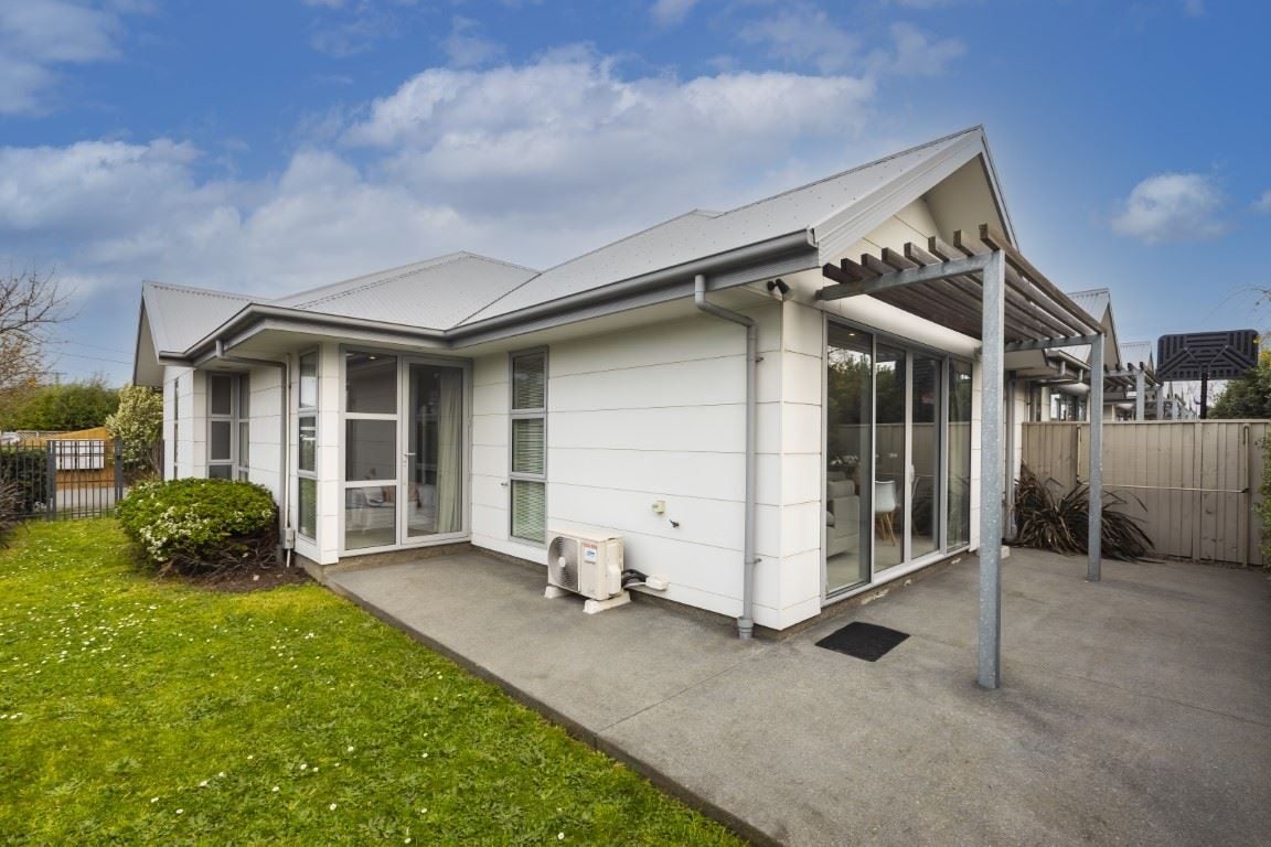 11A Clarence Street South, Addington, Christchurch - Carousel 1