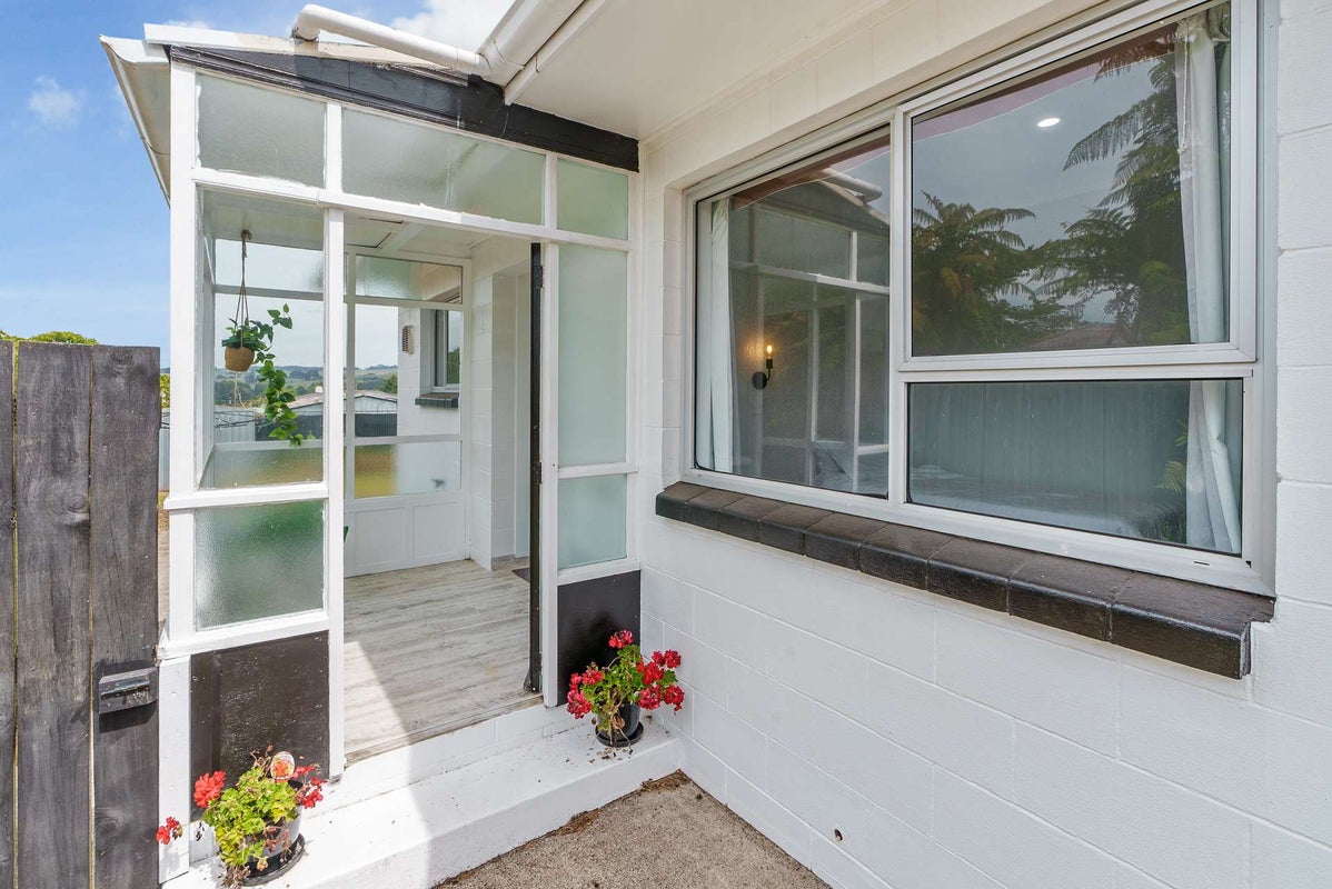 26B Leslie Avenue, Western Heights, Rotorua - Carousel 2
