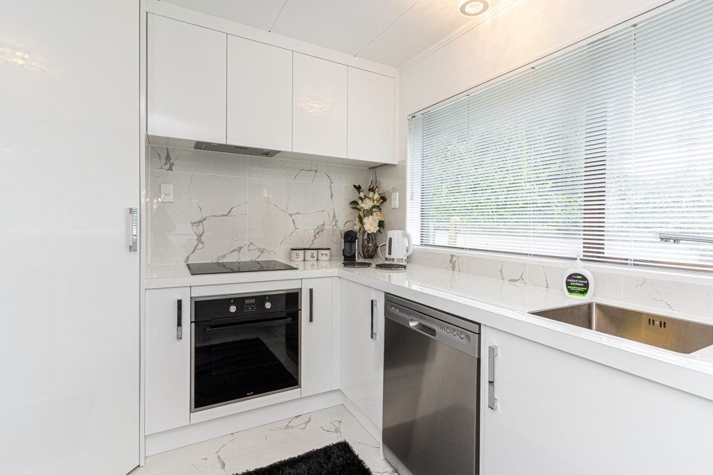 4/190 Fitzherbert Avenue, West End, Palmerston North - Carousel 2