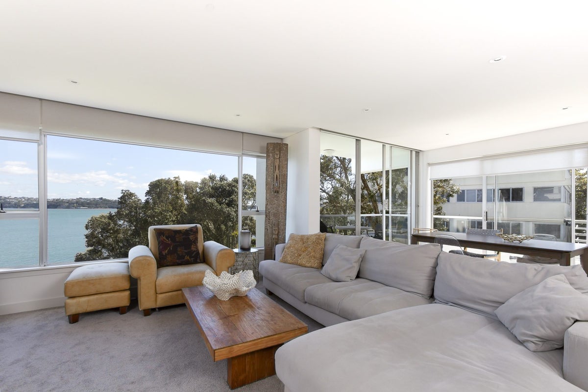 6/69 Hamilton Road, Herne Bay, Auckland - Carousel 2