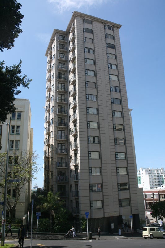 13C/2 Eden Crescent, Auckland Central, Auckland - Carousel 13