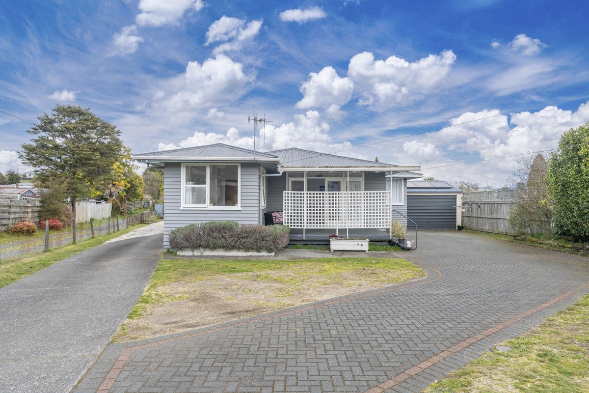 69 Elizabeth Street, Tauhara, Taupo - Carousel 2