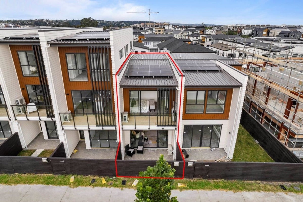 193 Clark Road, Hobsonville, Auckland - Carousel 1