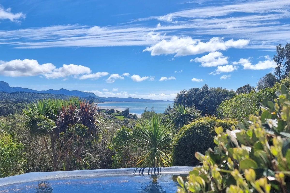 38 Lookout Road, Takaka - Carousel 2