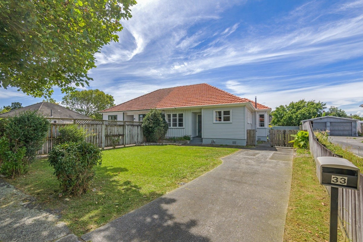 33 Rangiora Avenue, Roslyn, Palmerston North - Carousel 2