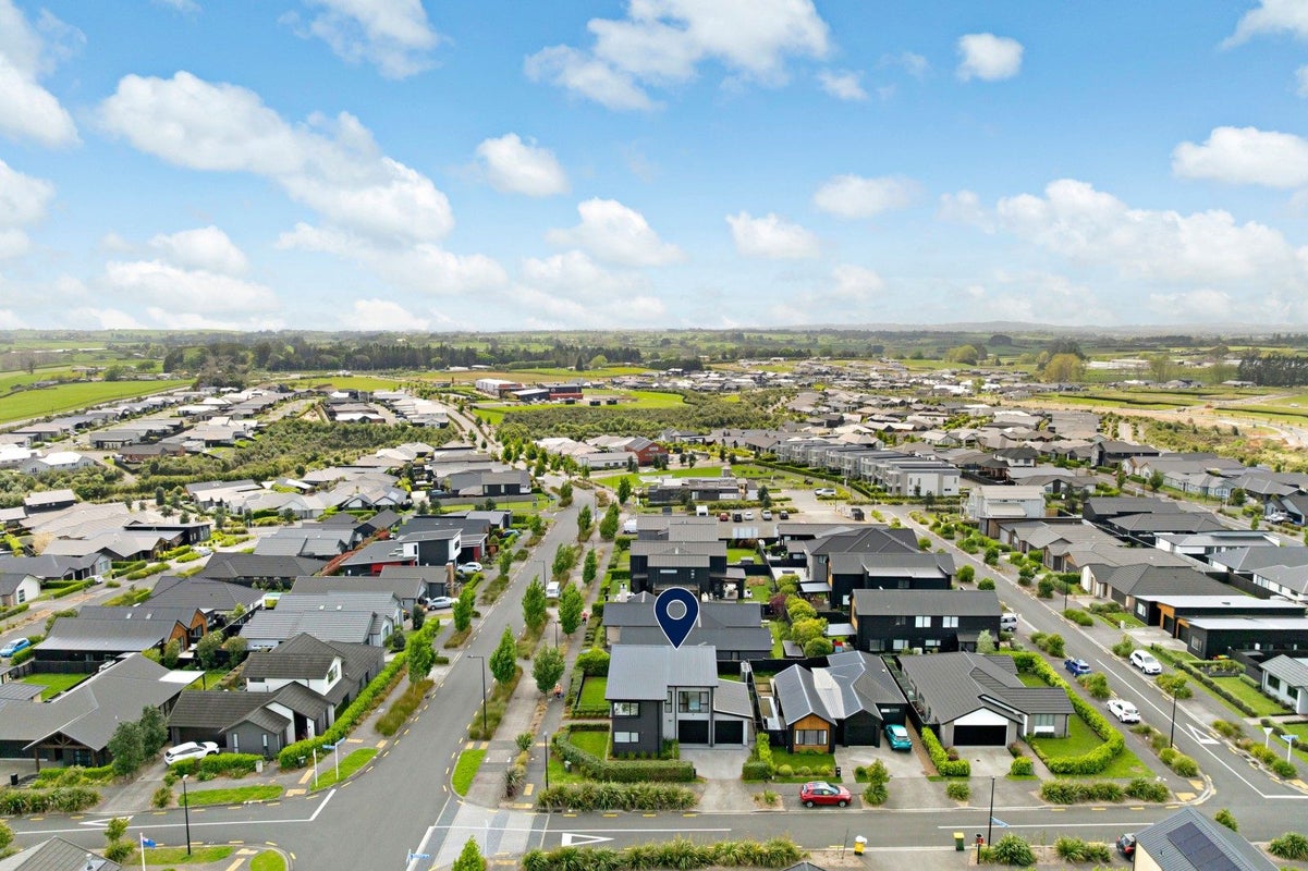 1 Wesleyan Street, Pukekohe, Auckland - Carousel 1