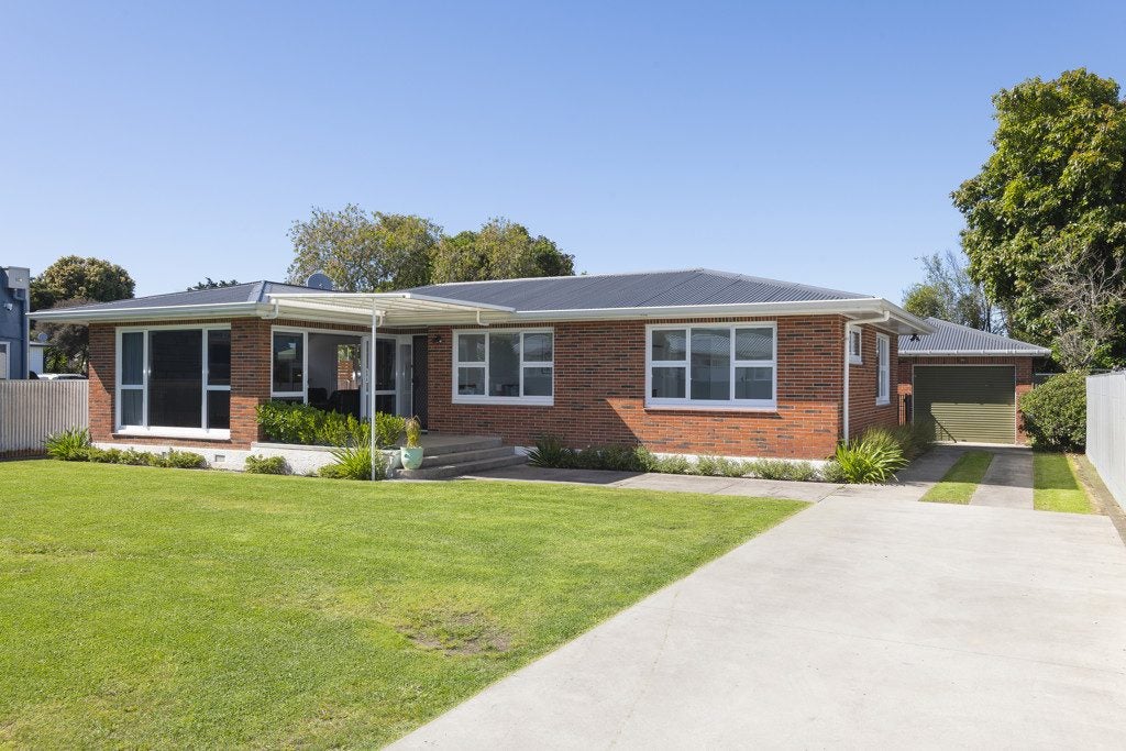 580 Gladstone Road, Te Hapara, Gisborne - Carousel 1
