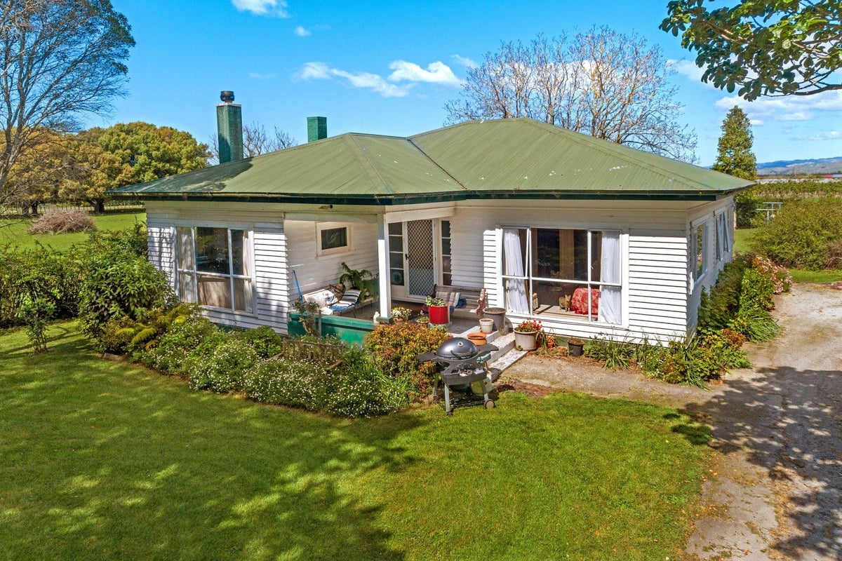 68 Willows Road, Matawhero, Gisborne - Carousel 1