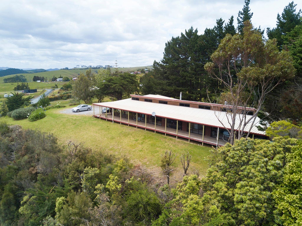 21 Spicer Road, Cable Bay, Cable Bay - Carousel 2
