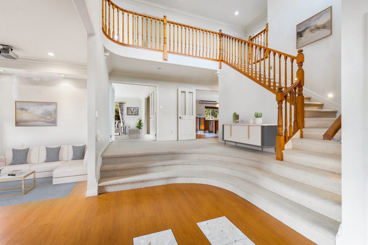 4 Malin Place, Pinehill, Auckland - Carousel 2