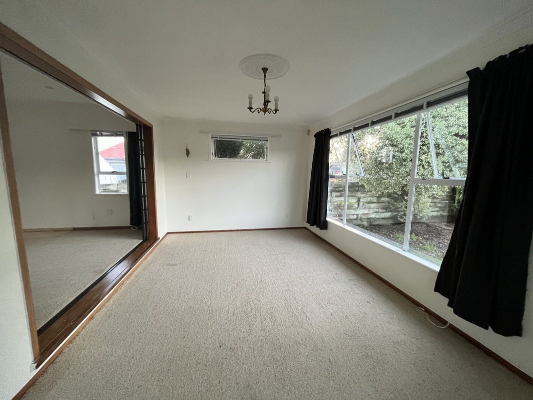 24 York Avenue, Heretaunga, Upper Hutt - Carousel 2