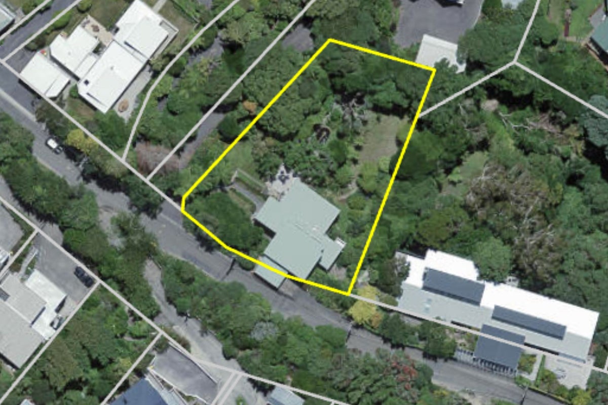 79 Nicholson Road, Khandallah, Wellington - Carousel 24