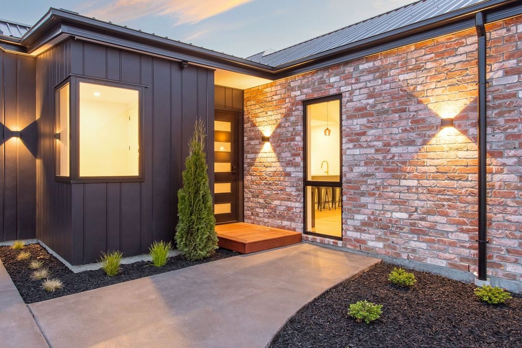 5 Millstead Lane, Casebrook, Christchurch - Carousel 2