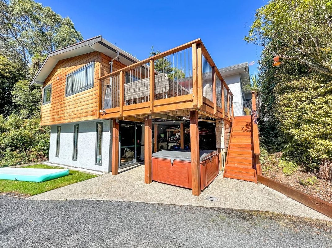 31 Bryson Road, Otatara - Carousel 1