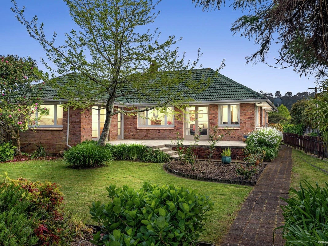 699 Swanson Road, Swanson, Auckland - Carousel 19