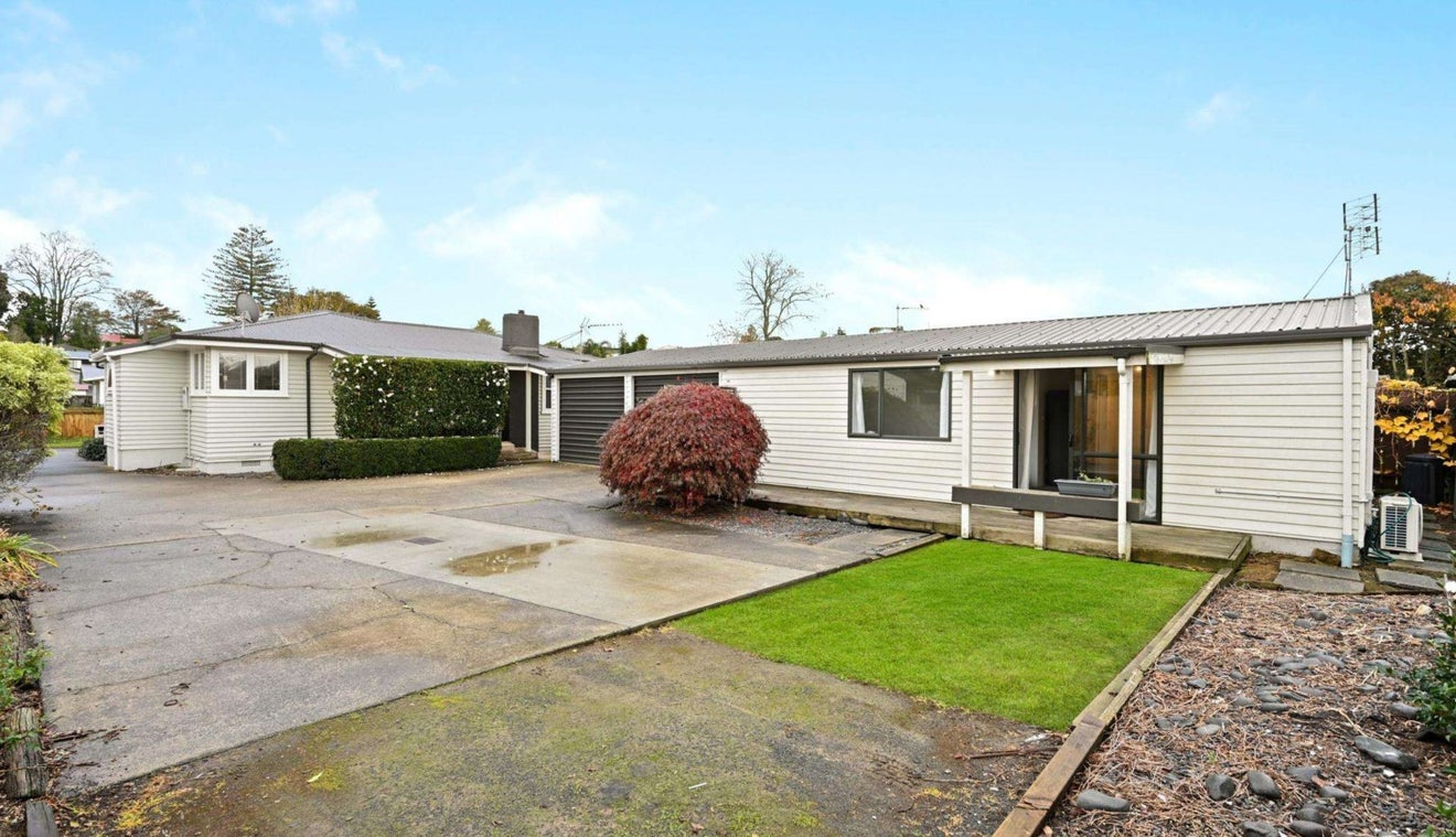 64 Aurora Terrace, Hillcrest, Hamilton - Carousel 8