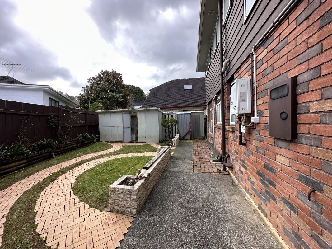15 Monteith Road, Albert Town, Wanaka - Carousel 11