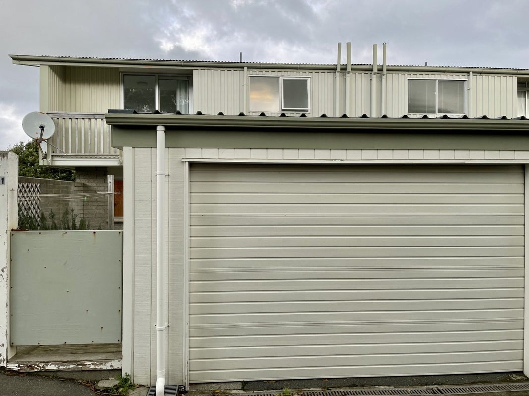 1/7 Rangitane Street, Maupuia, Wellington - Carousel 19