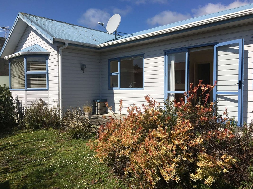 3 Kowhatu Grove, Pohara - Carousel 3