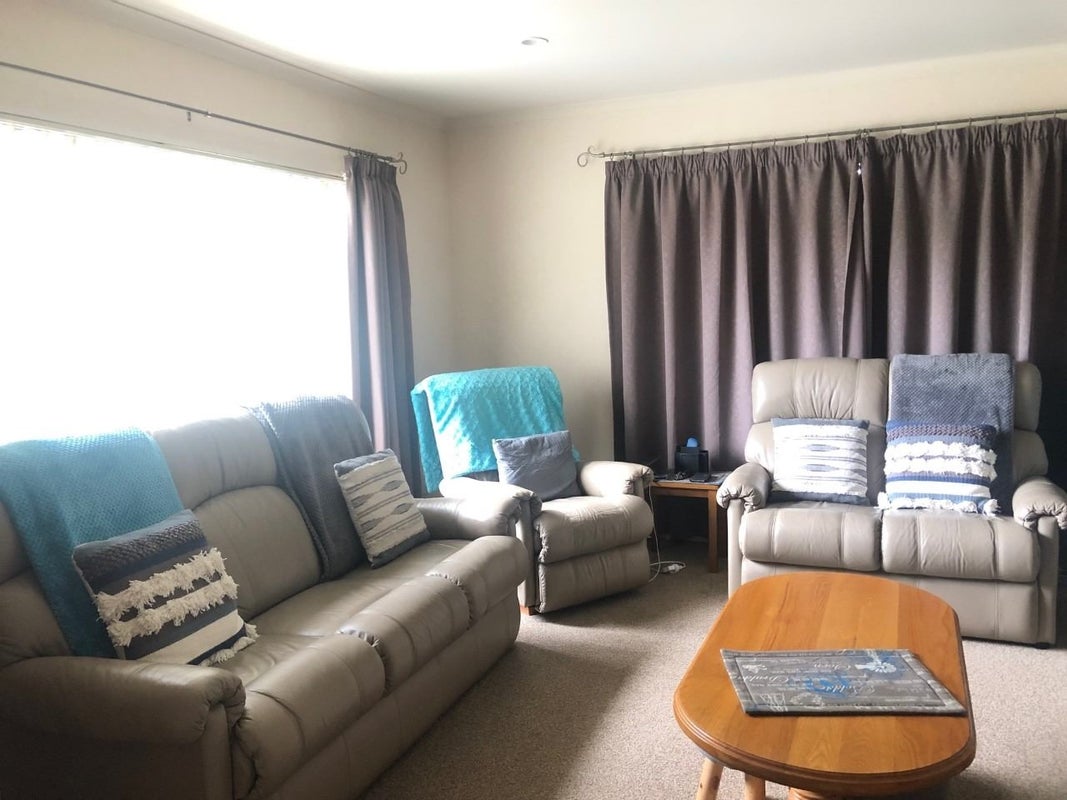18 Erne Crescent, East Tamaki, Auckland - Carousel 2