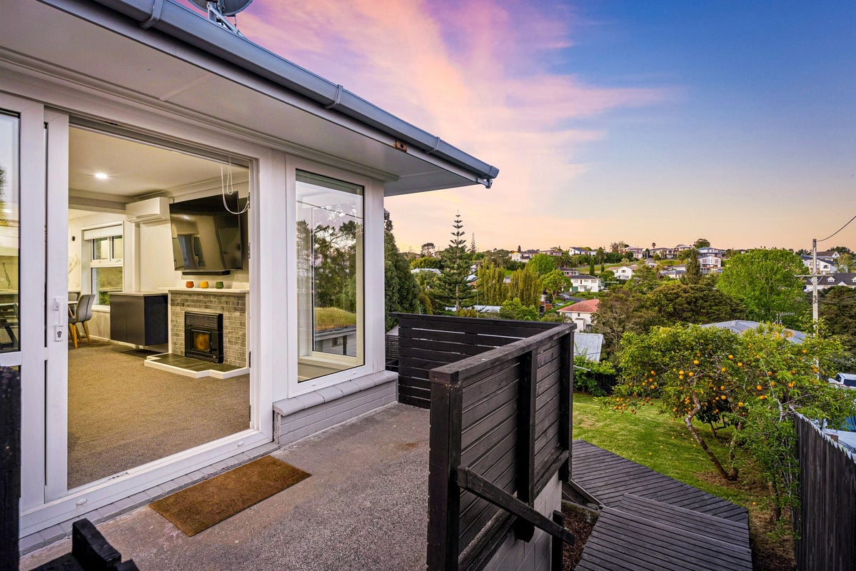 43 McClintock Road, Massey, Auckland - Carousel 2