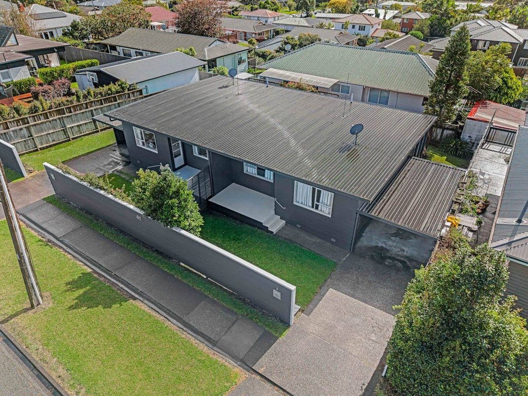 1/22 Koromiko Street, New Lynn, Waitakere City, Auckland - Carousel 2