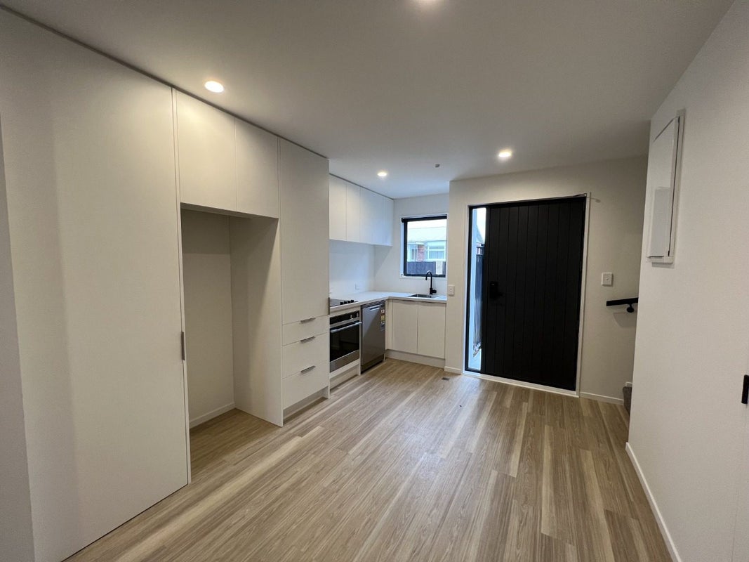 4/10A McLean Street, Linwood, Christchurch - Carousel 2