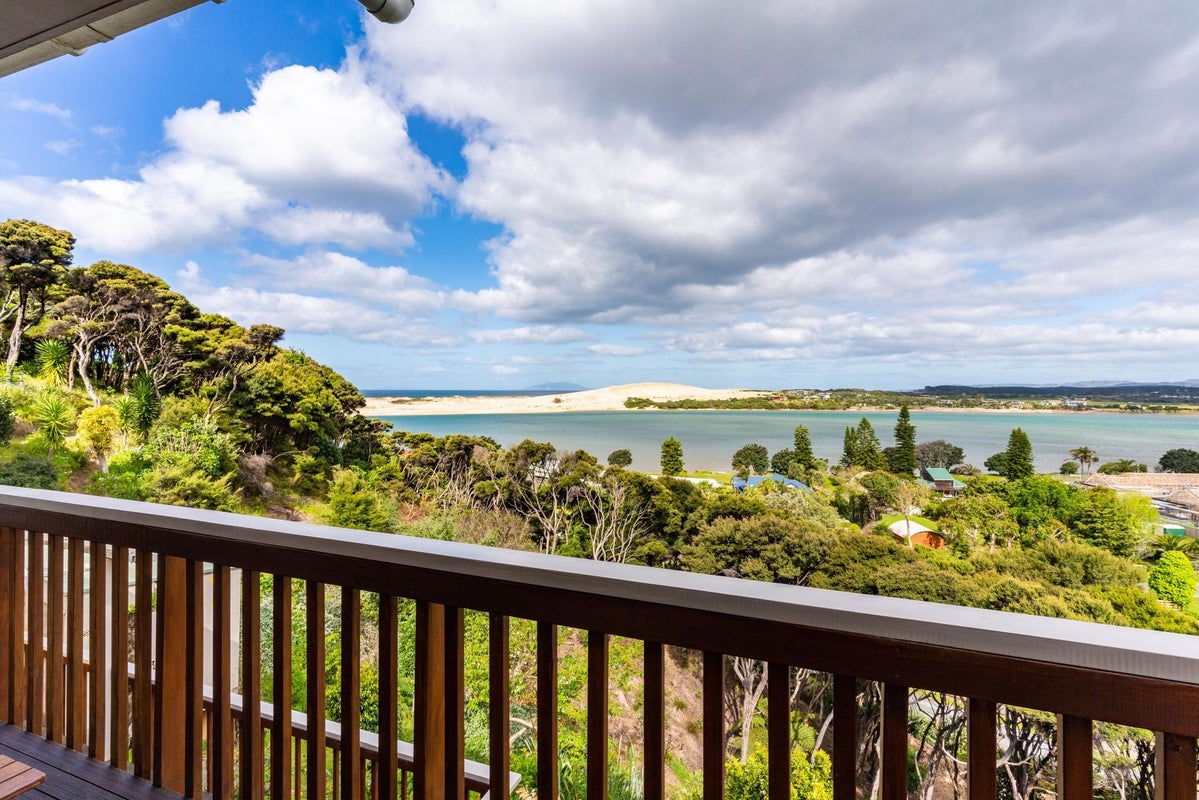 70 Cheviot Street, Mangawhai Heads, Mangawhai - Carousel 1