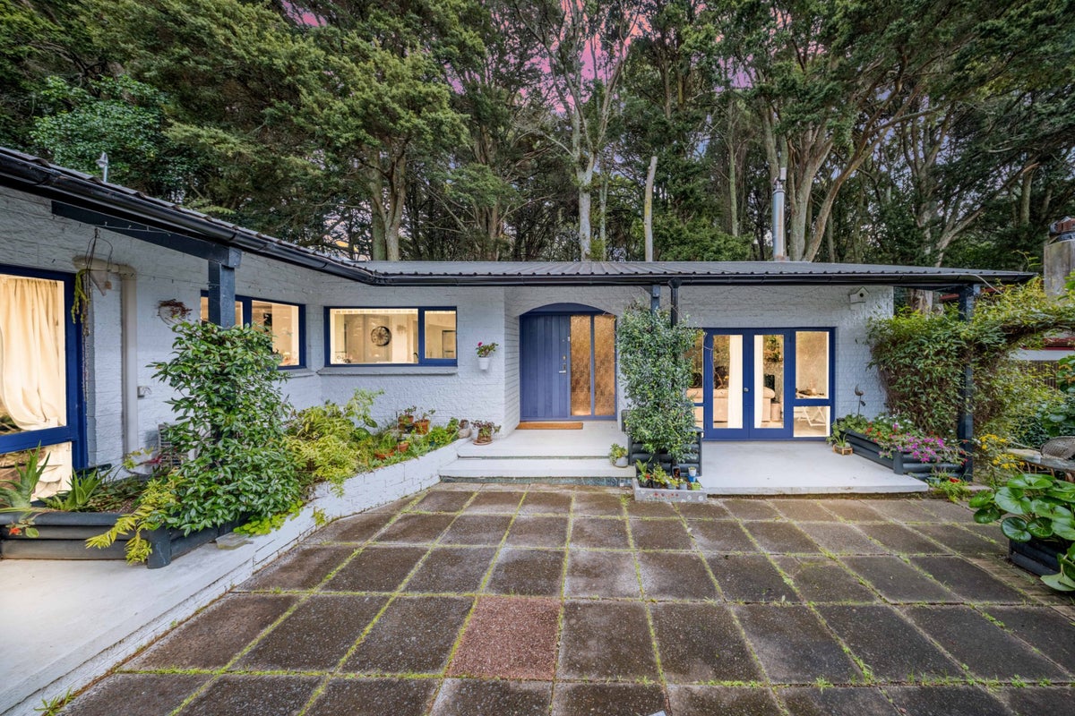 85 David Avenue, Hillpark, Auckland - Carousel 1